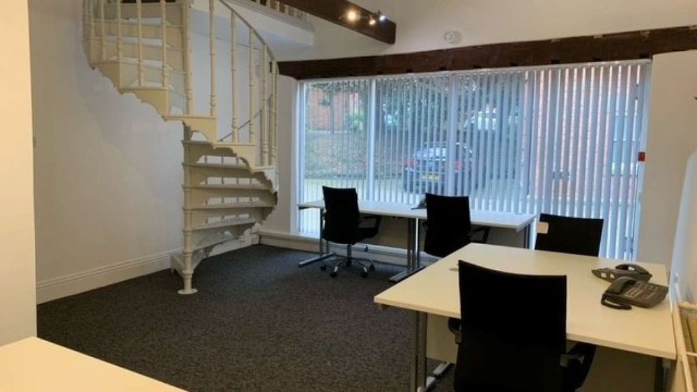 Office in Castle Donington - photo 4
