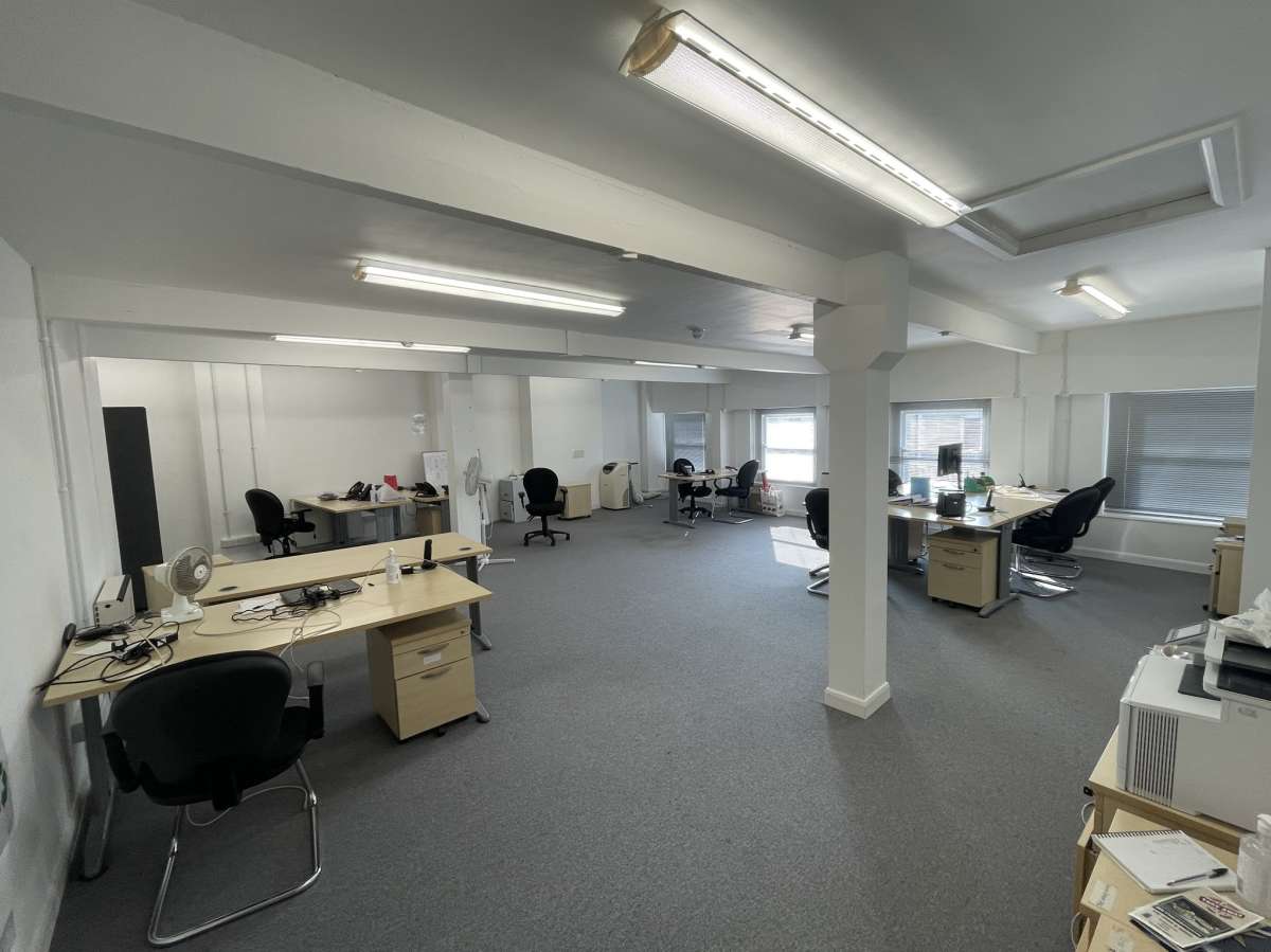 Office in St Ives (Cambs) - photo 2