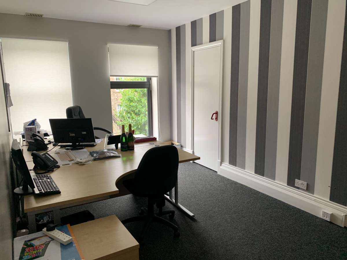 Office in Dundee - photo 2