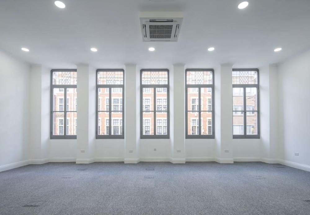 Office in London - photo 3