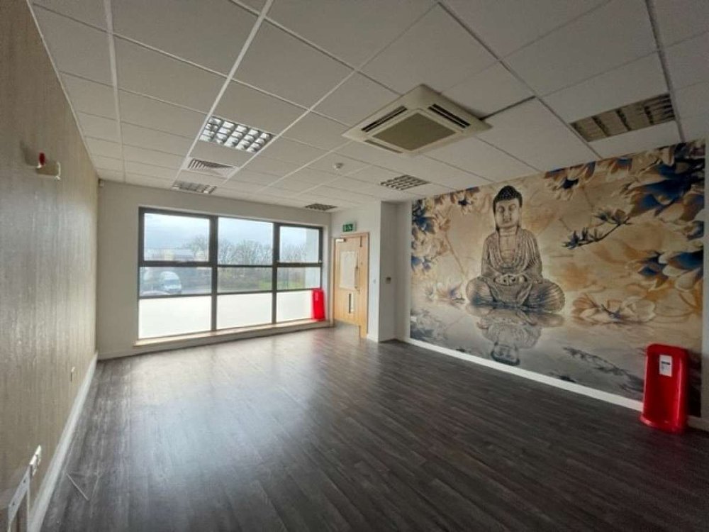 Office in Plymouth - photo 4