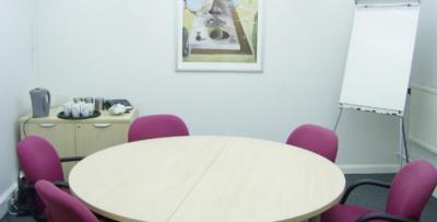 Office in Altrincham - photo 3