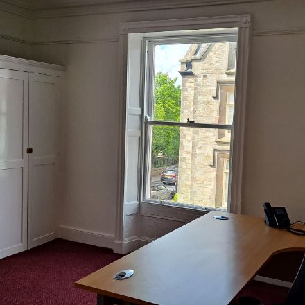 Office in Macclesfield - photo 3