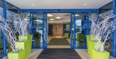 Office in Poole - photo 2