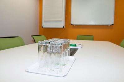 Office in Romsey - photo 2