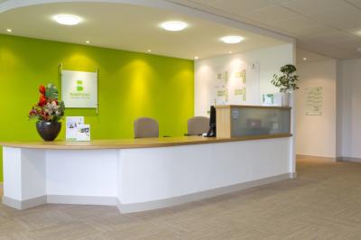Office in Winchester - photo 4