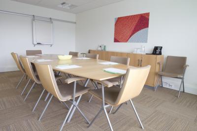 Office in Winchester - photo 3