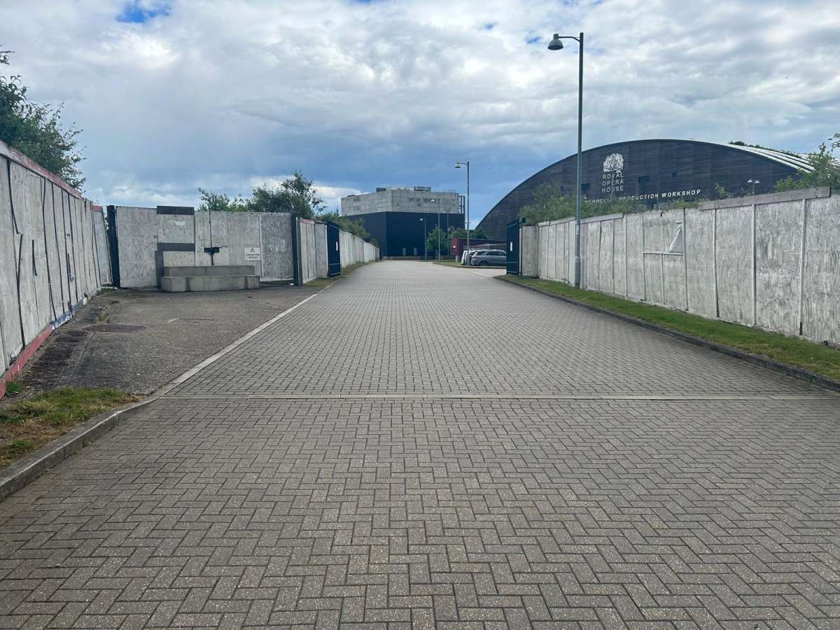 Other in Purfleet - photo 4