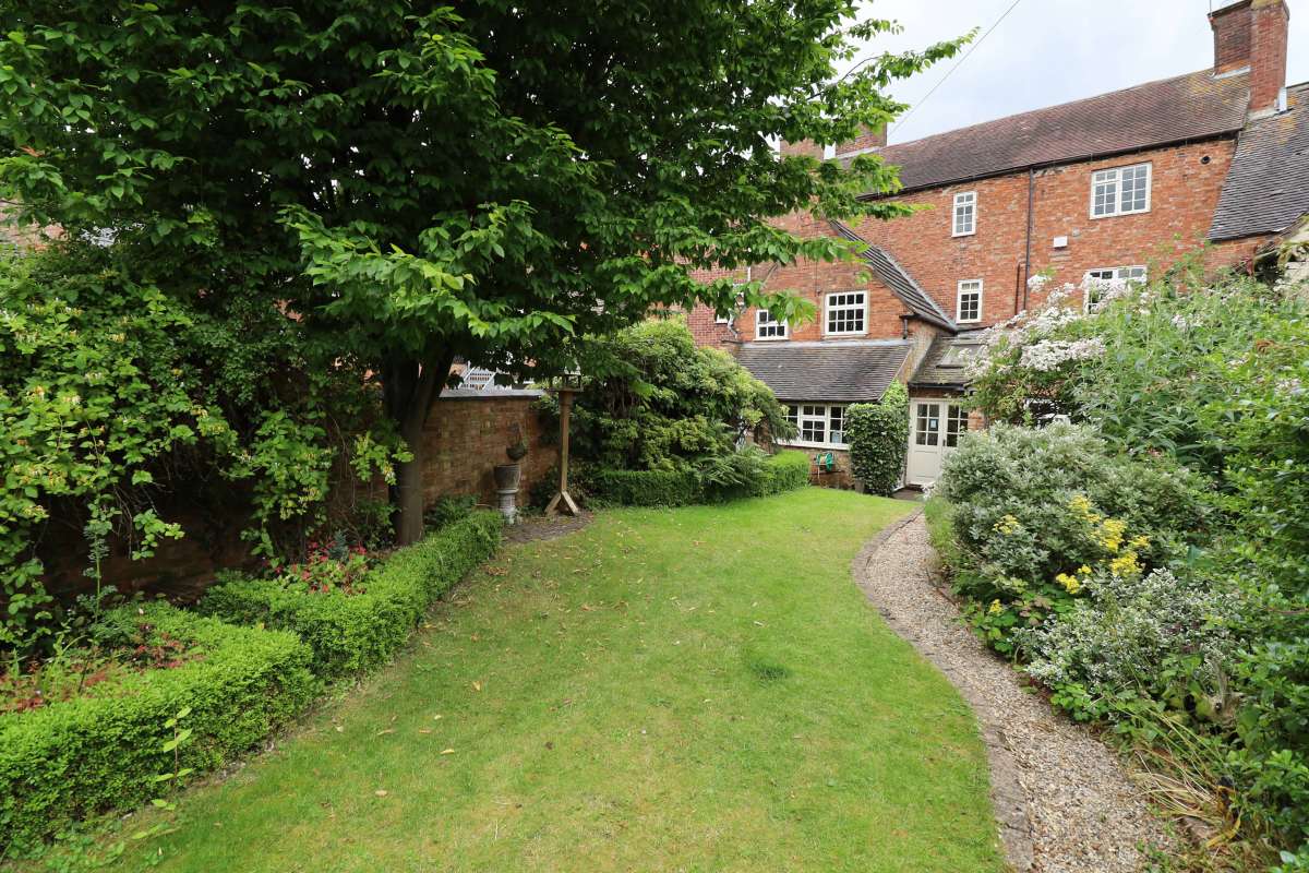 Other in Nuneaton - photo 2