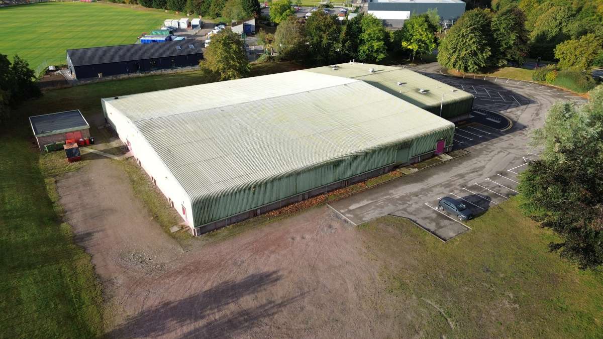 Retail/Shop in Inverness - photo 3