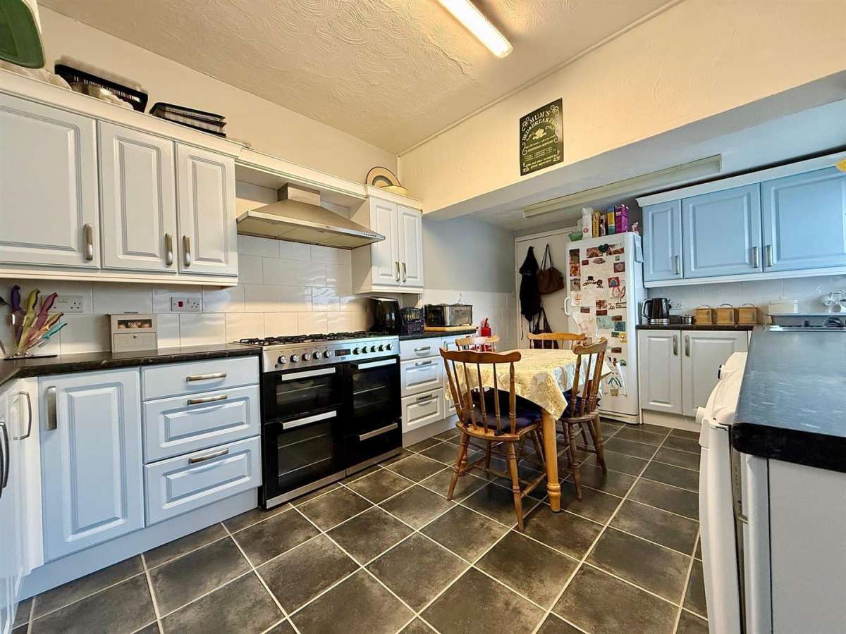 Other in Great Yarmouth - photo 2