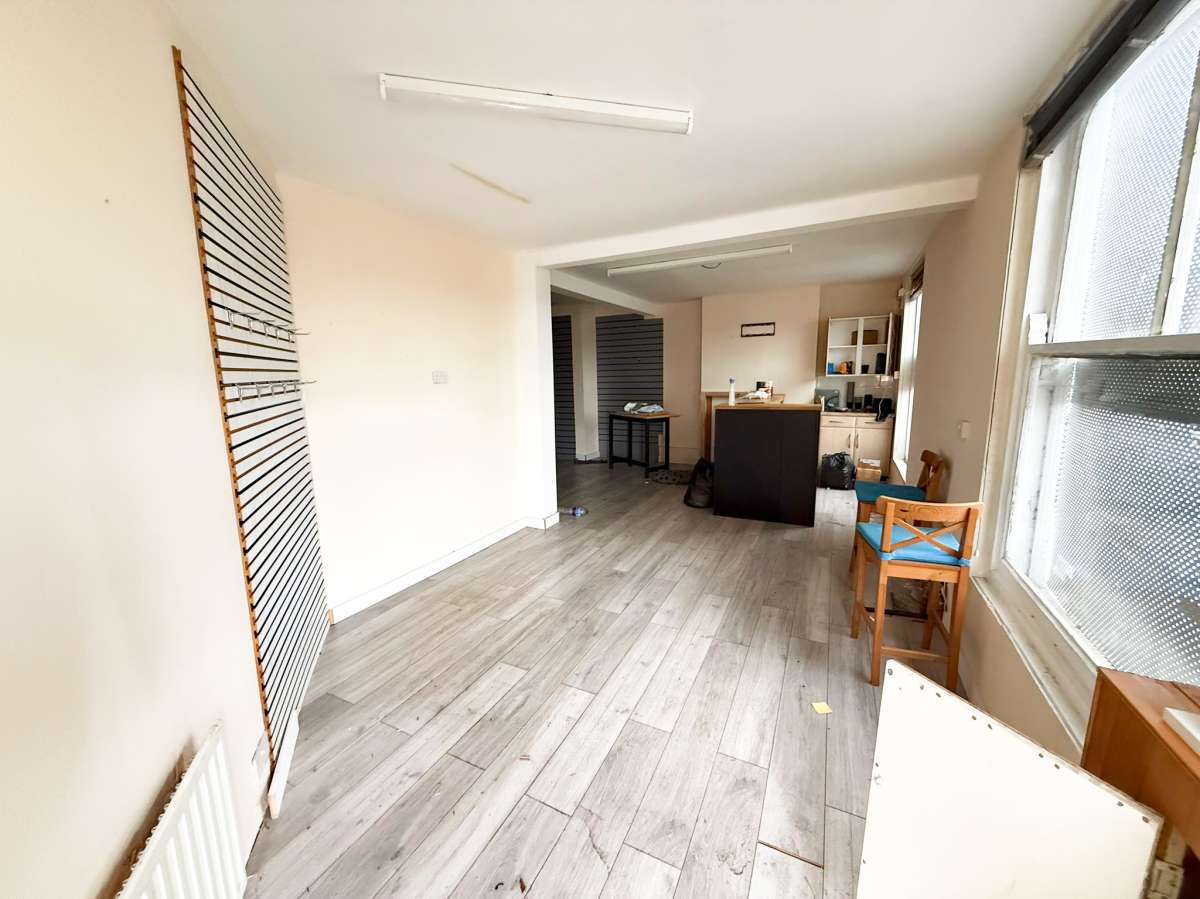 Other in Nuneaton - photo 2