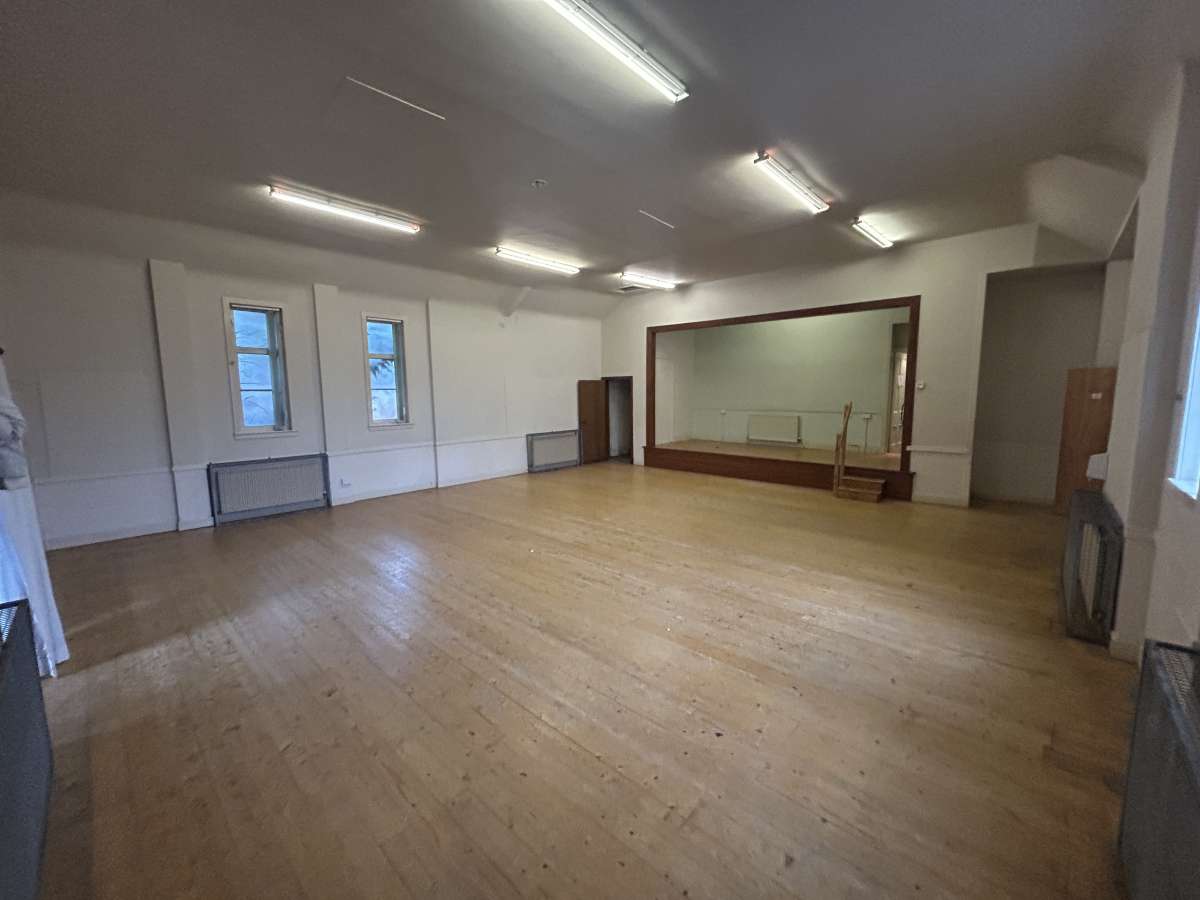 Other in Hamilton - photo 3