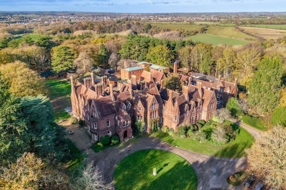 Other in Ware - photo 2