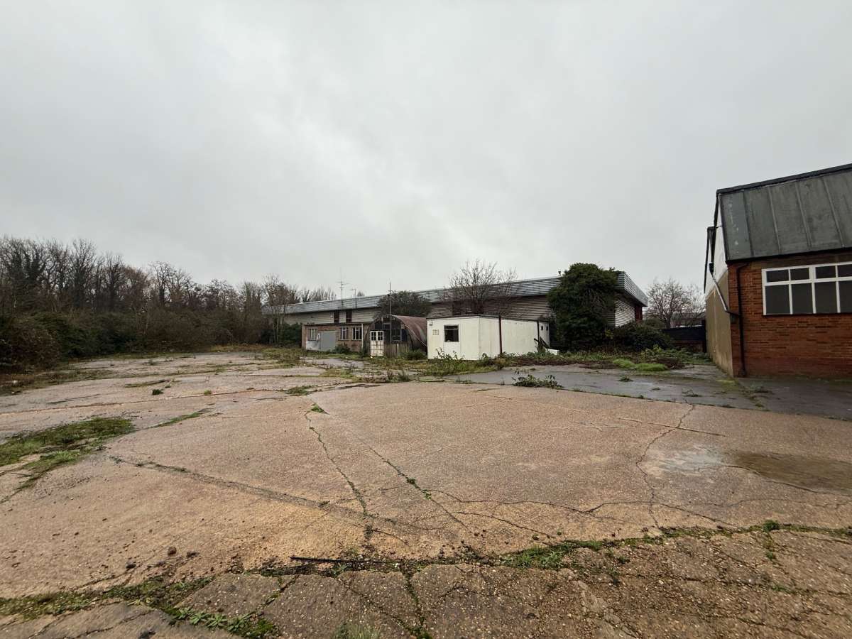 Other in Guildford - photo 2