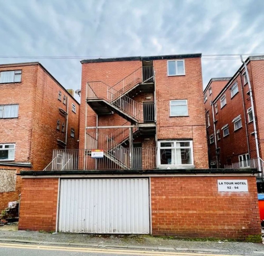 Other in Blackpool - photo 2