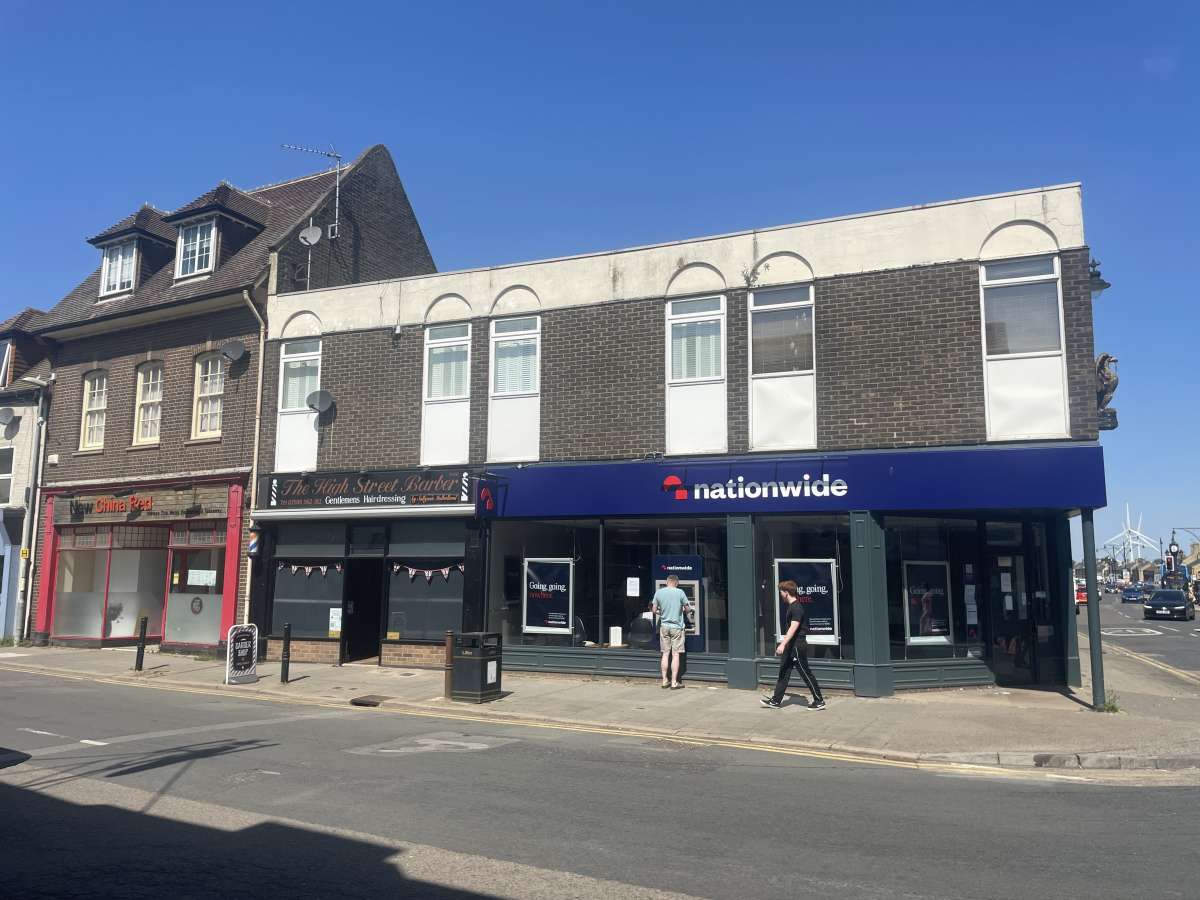 Retail/Shop in Ramsey - photo 2