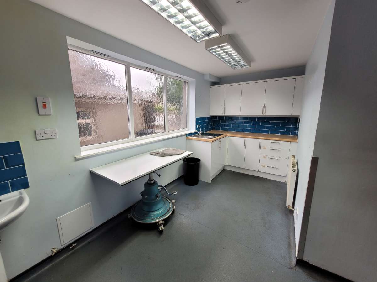 Retail/Shop in Aberdeen - photo 3