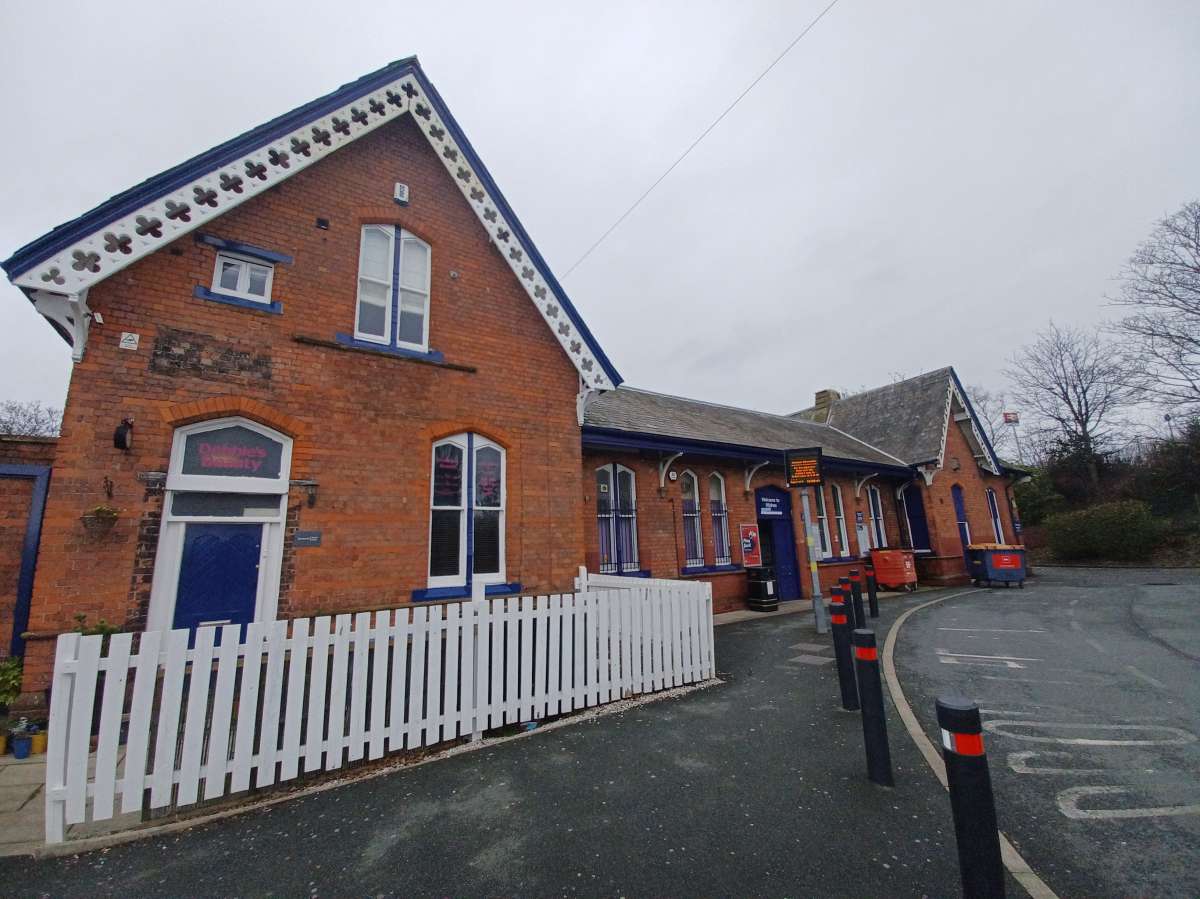 Retail/Shop in Widnes - photo 3