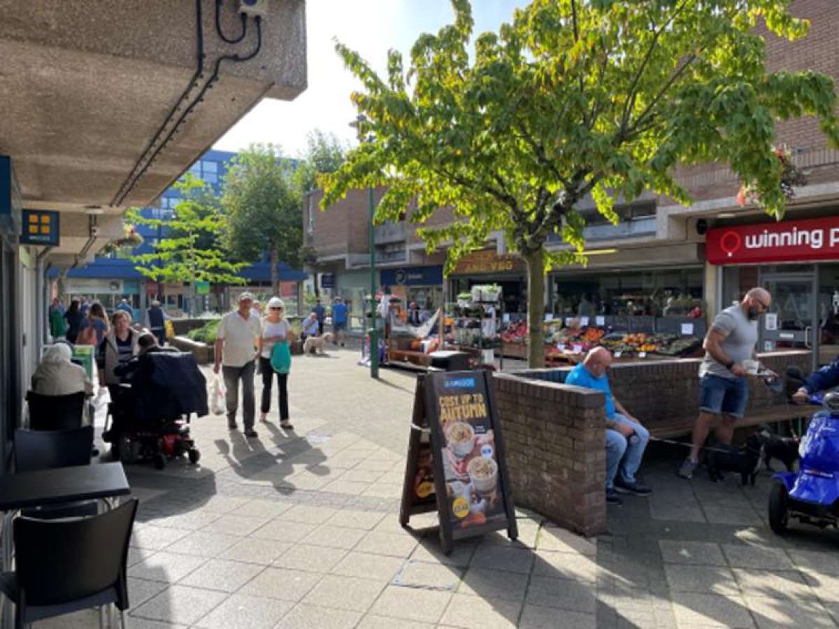 Retail/Shop in Bristol - photo 2