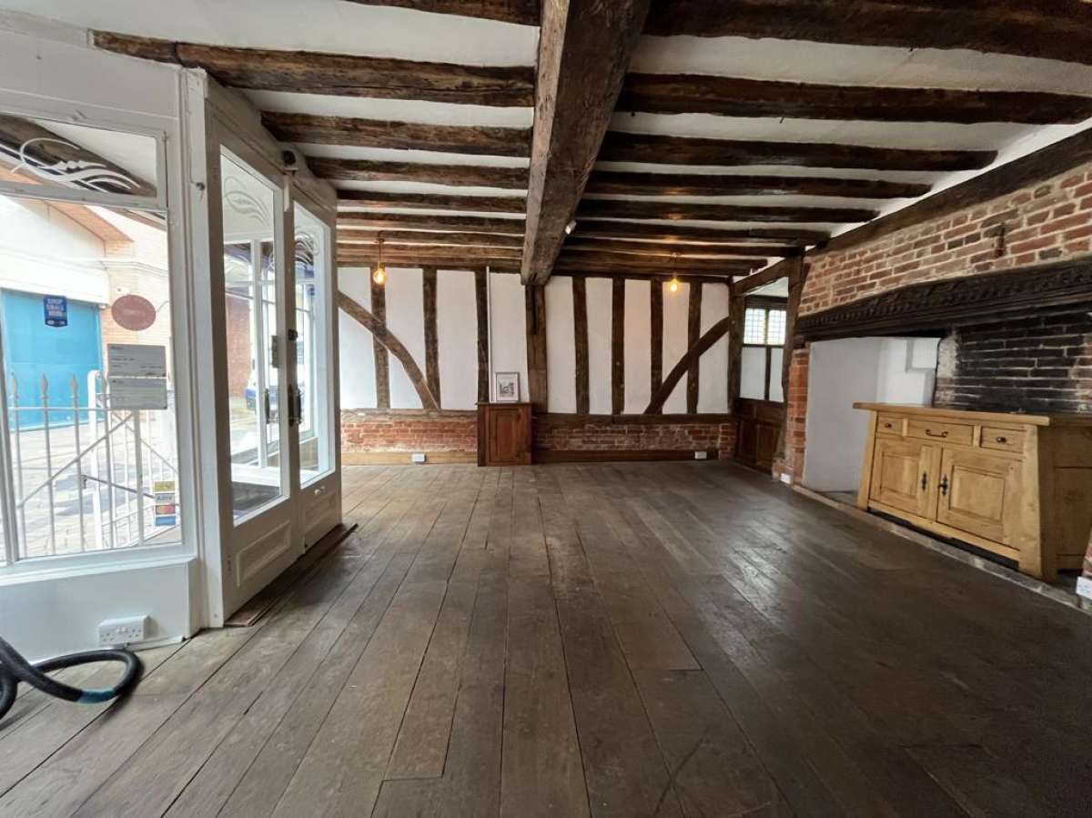 Retail/Shop in Ipswich - photo 2