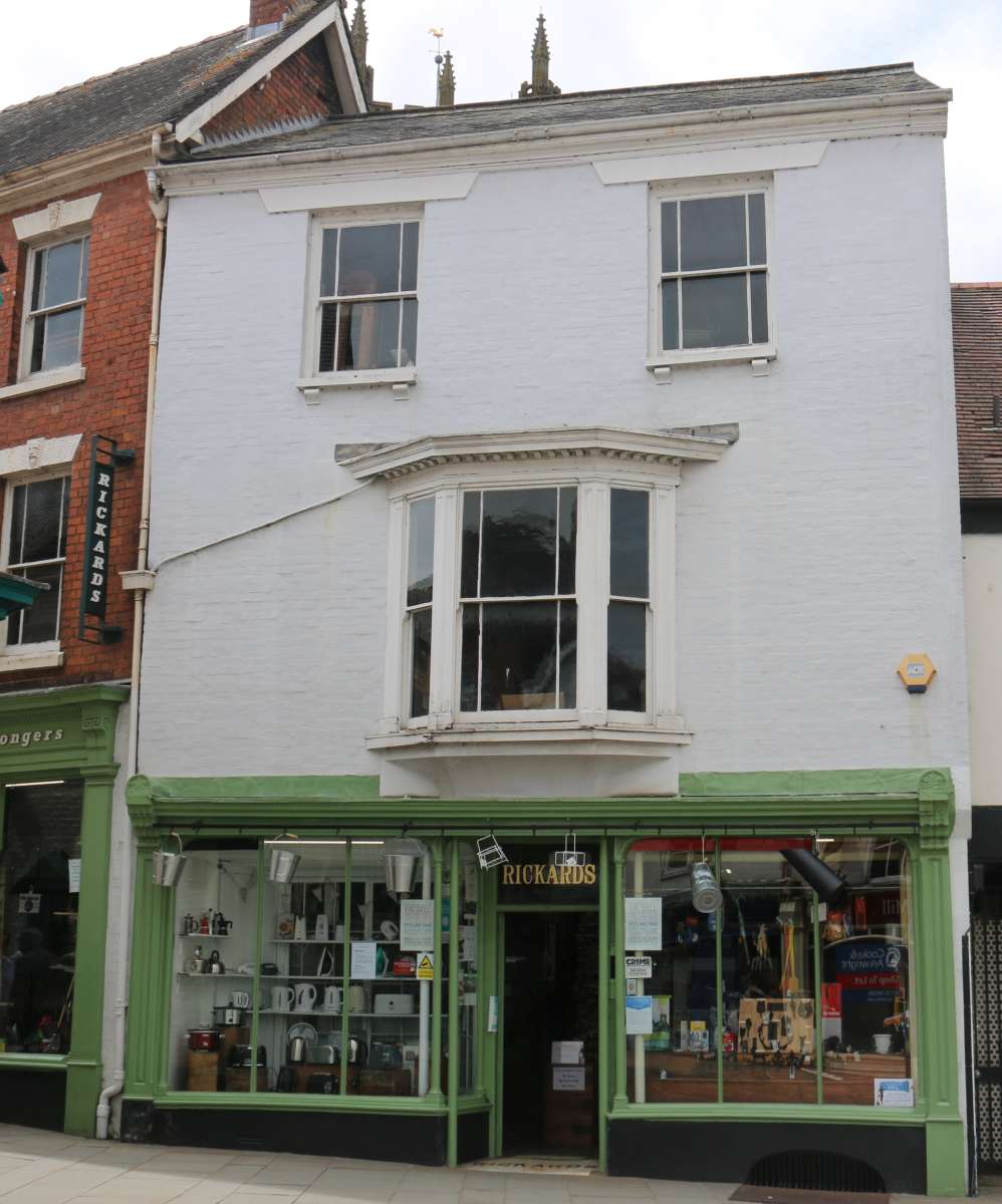Retail/Shop in Ludlow - photo 3