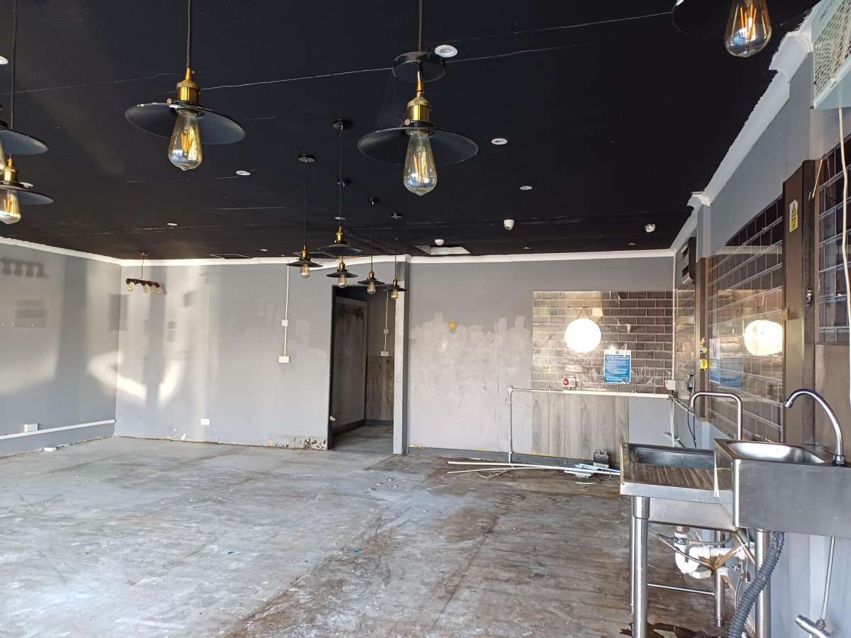 Retail/Shop in Kettering - photo 4