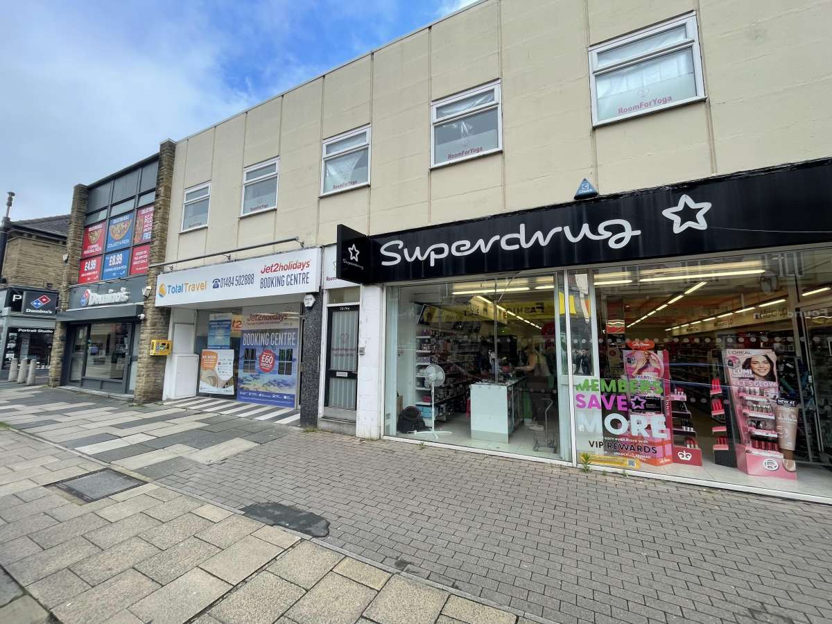Retail/Shop in Brighouse - photo 4