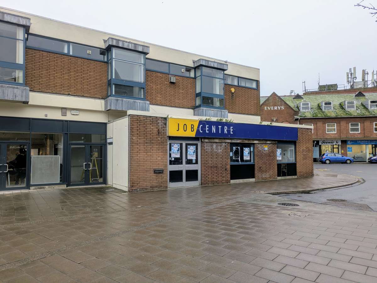 Retail/Shop in Exmouth - photo 2