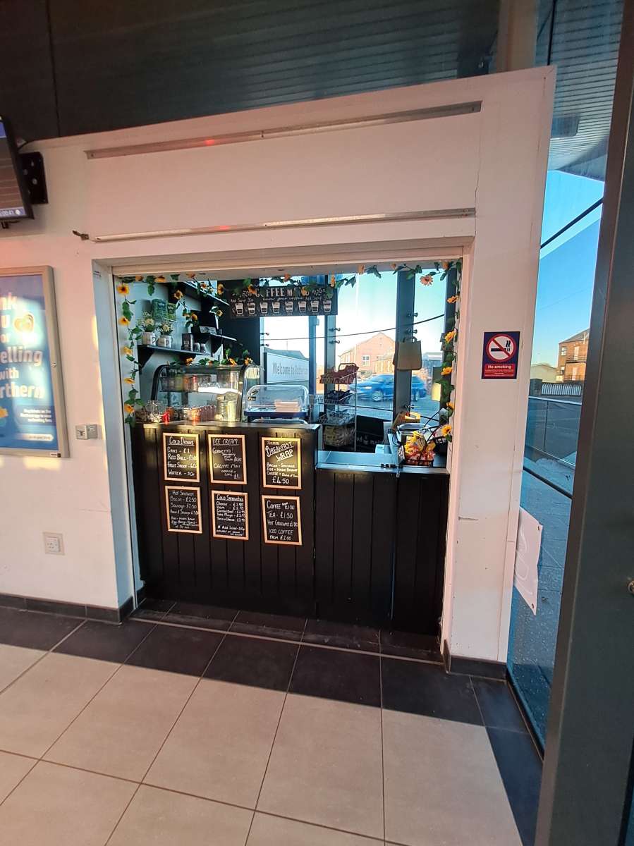 Retail/Shop in Rotherham - photo 4