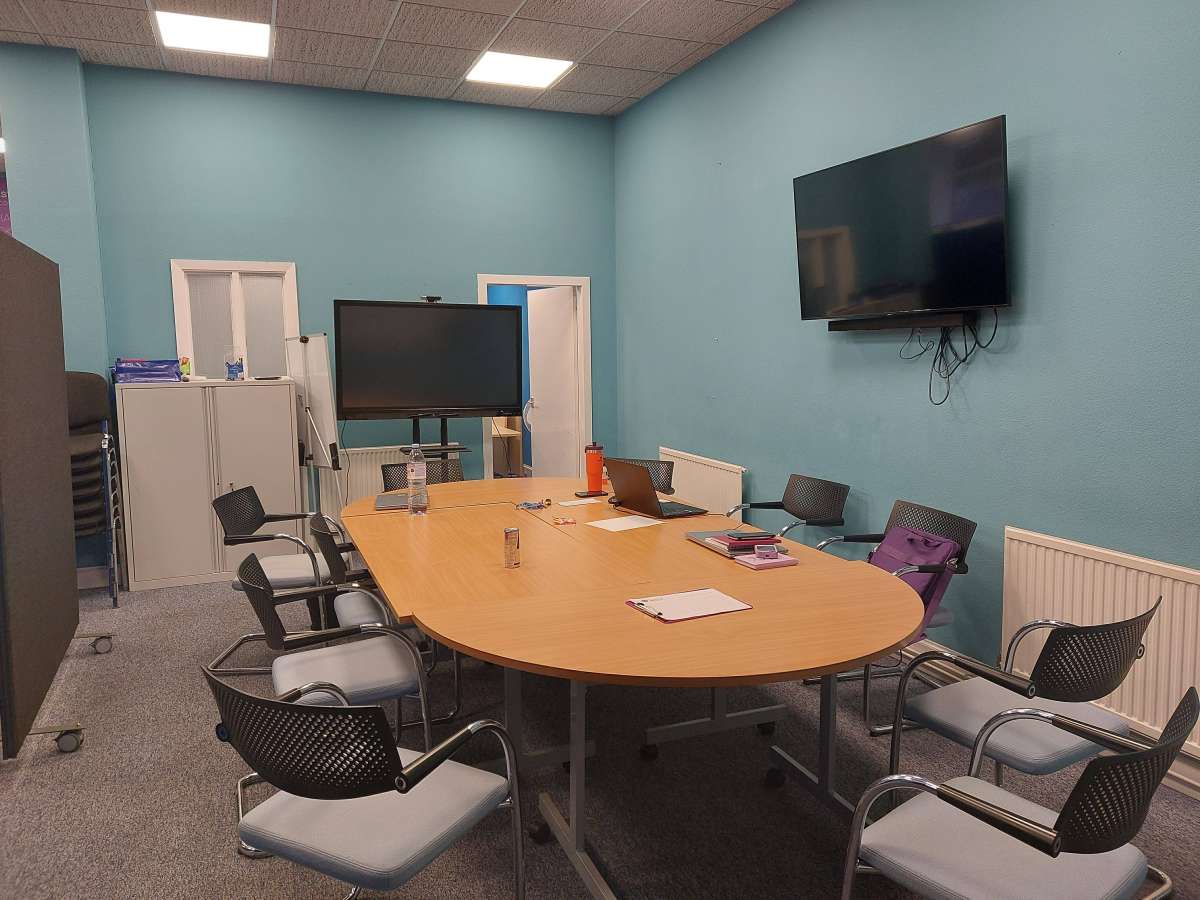 Retail/Shop in Kilmarnock - photo 3