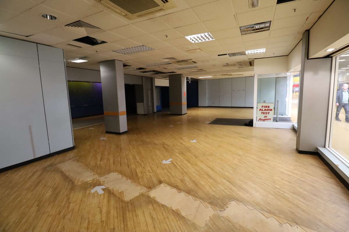 Retail/Shop in Hinckley - photo 2