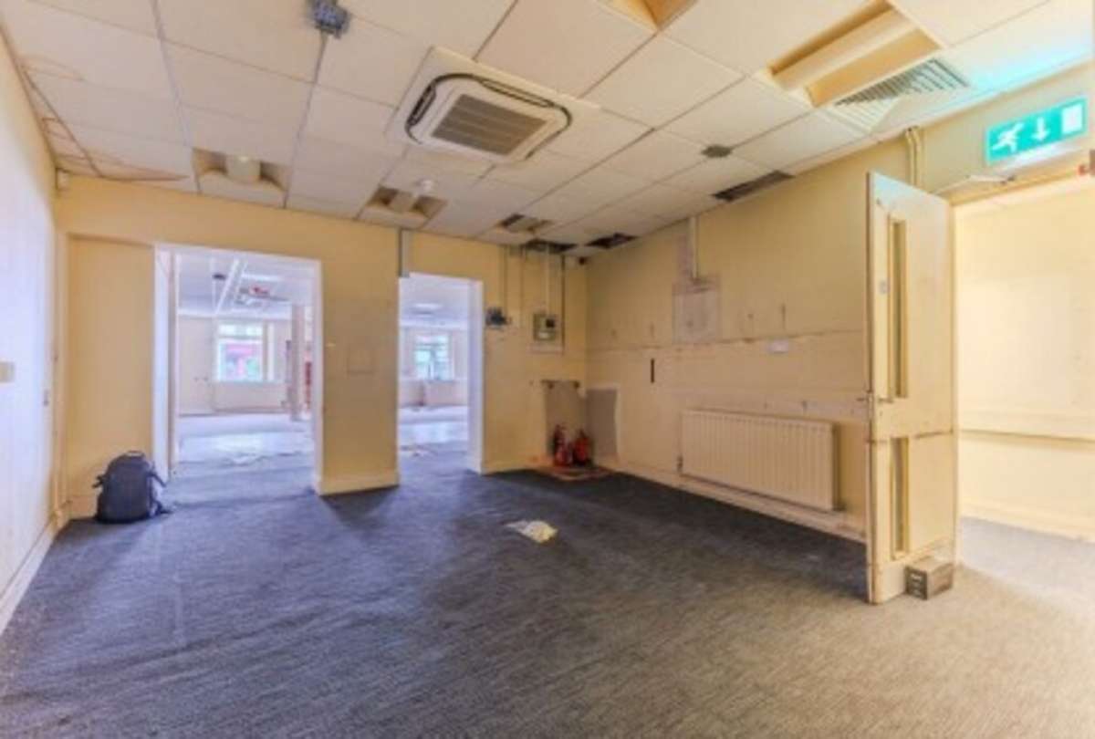 Retail/Shop in Evesham - photo 4