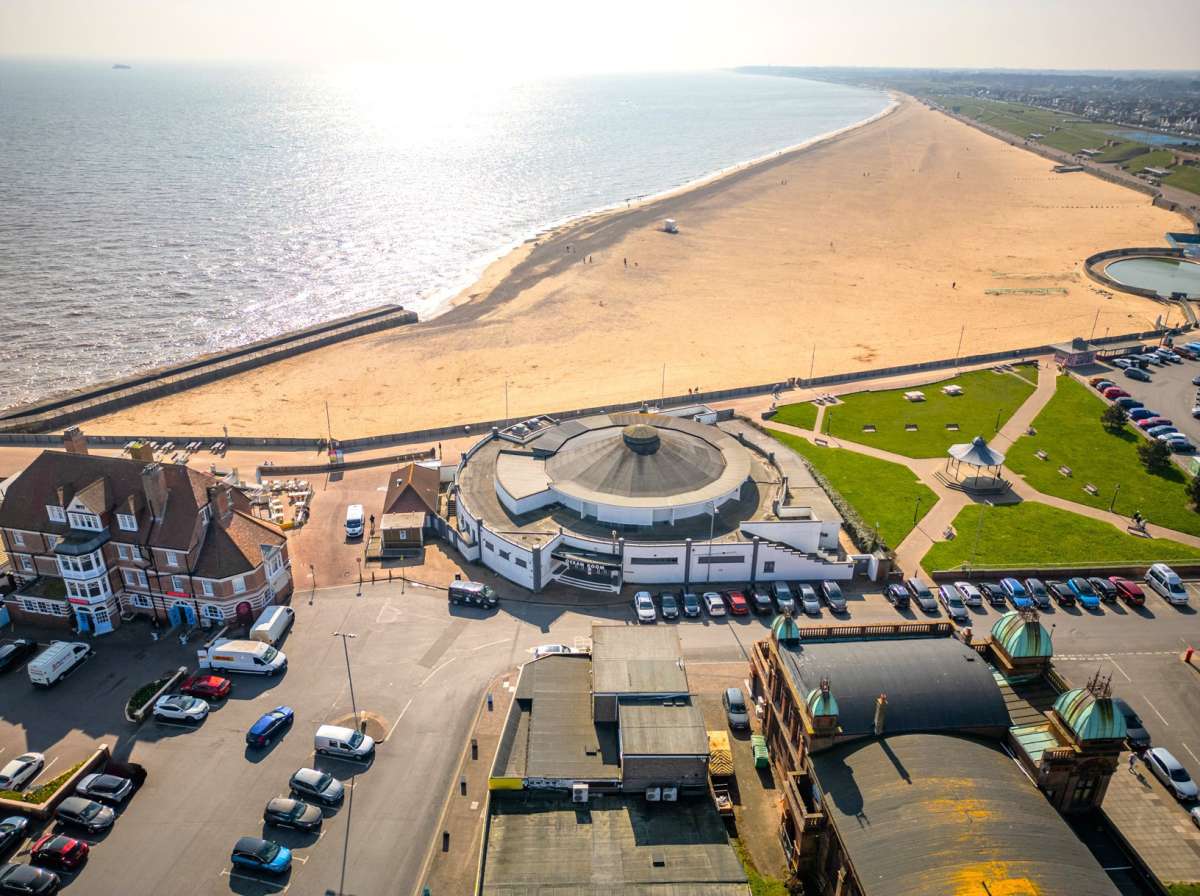 Retail/Shop in Great Yarmouth - photo 4