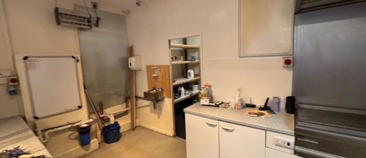 Retail/Shop in Derby - photo 3