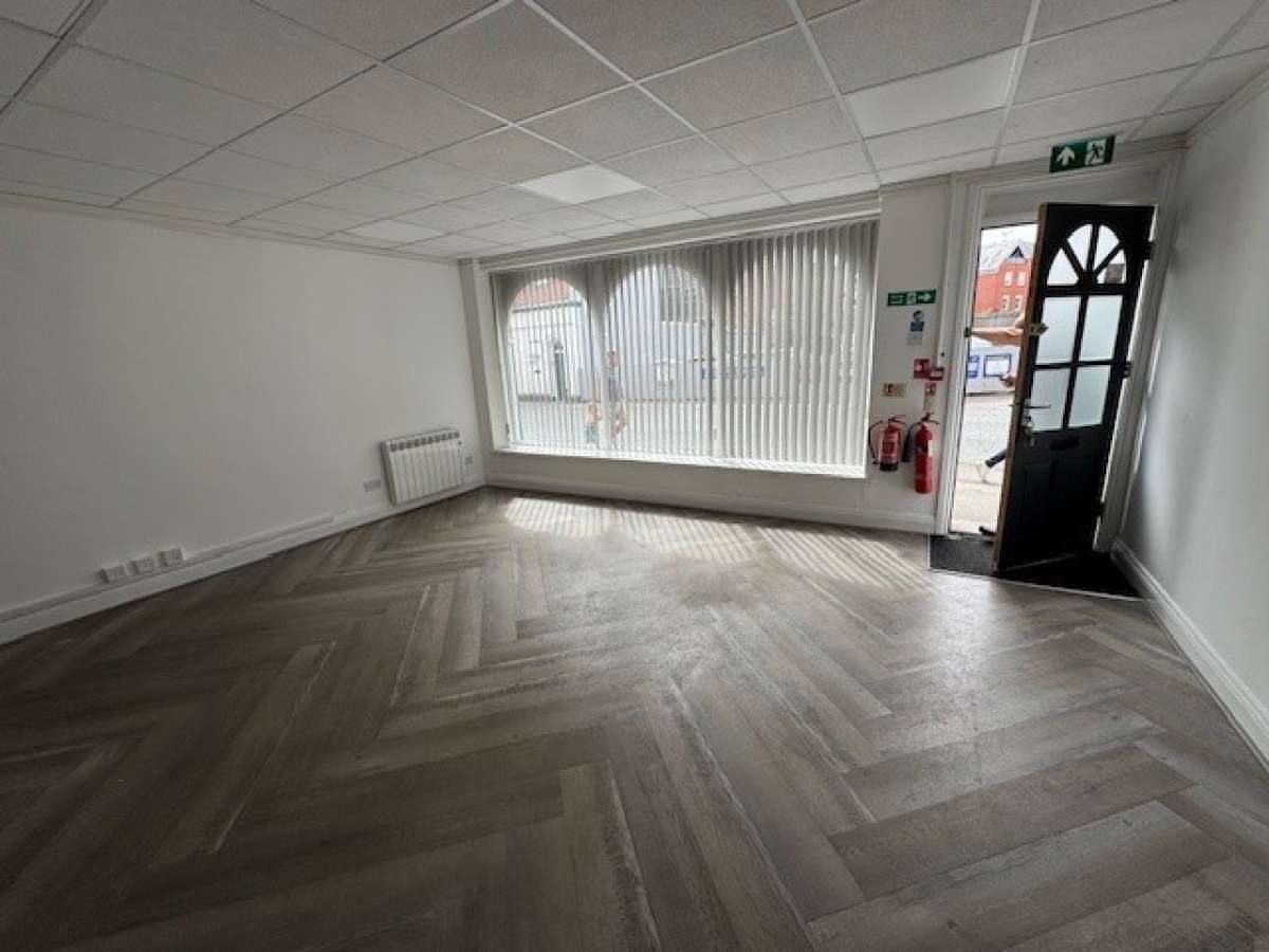 Retail/Shop in Ashby de la Zouch - photo 3