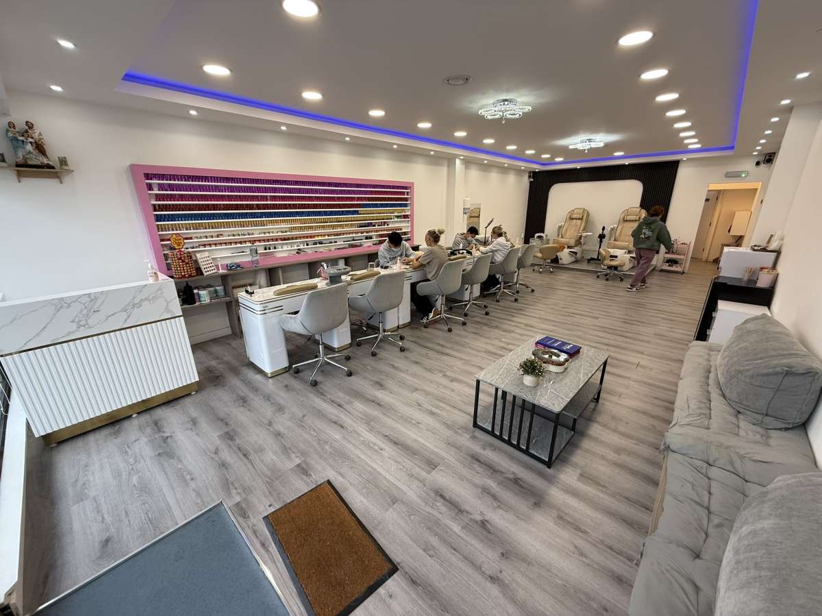 Retail/Shop in Leicester - photo 3