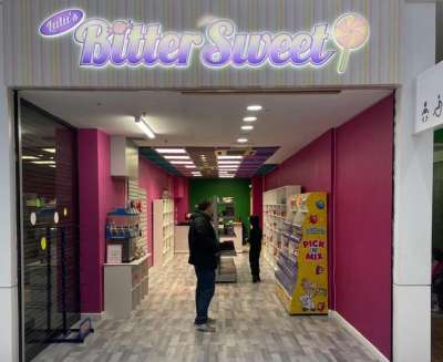 Retail/Shop in Livingston - photo 2