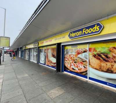 Retail/Shop in Bootle - photo 2