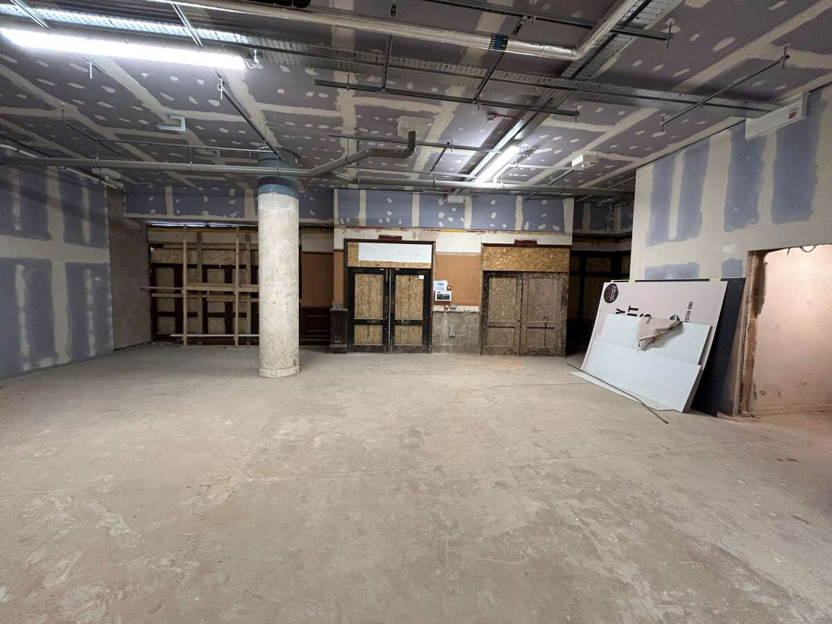 Retail/Shop in Leicester - photo 4