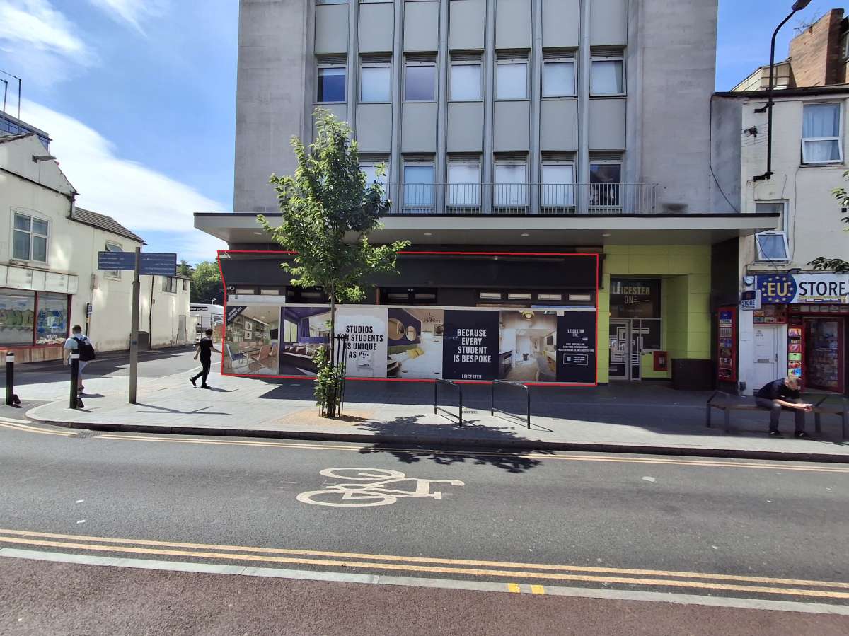 Retail/Shop in Leicester - photo 2
