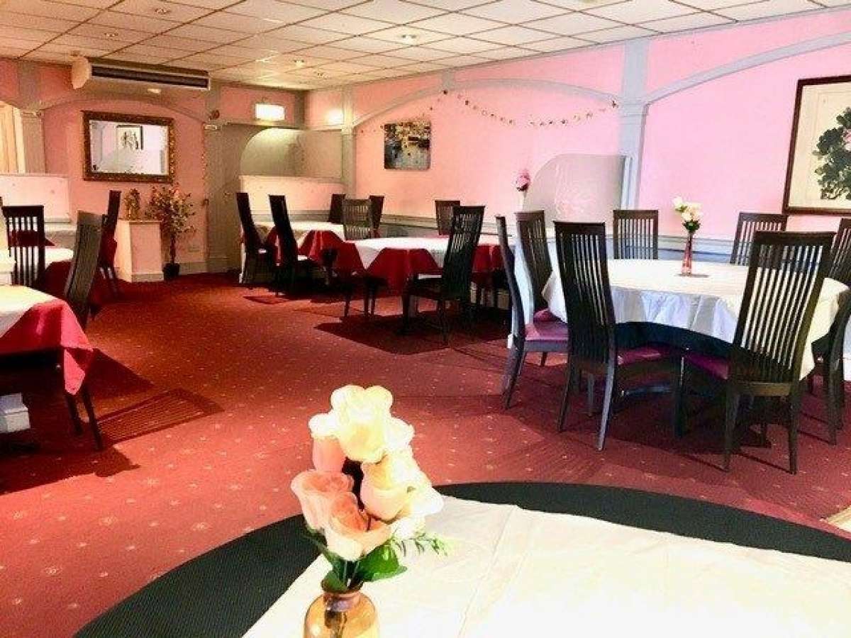 Retail/Shop in Plymouth - photo 3