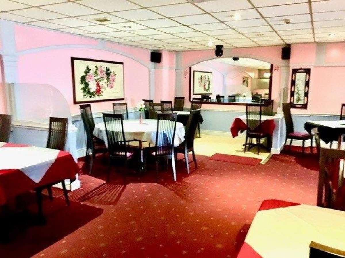 Retail/Shop in Plymouth - photo 4