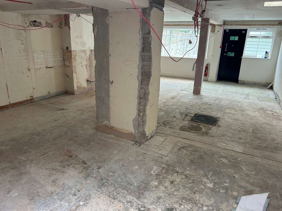 Retail/Shop in Tavistock - photo 3