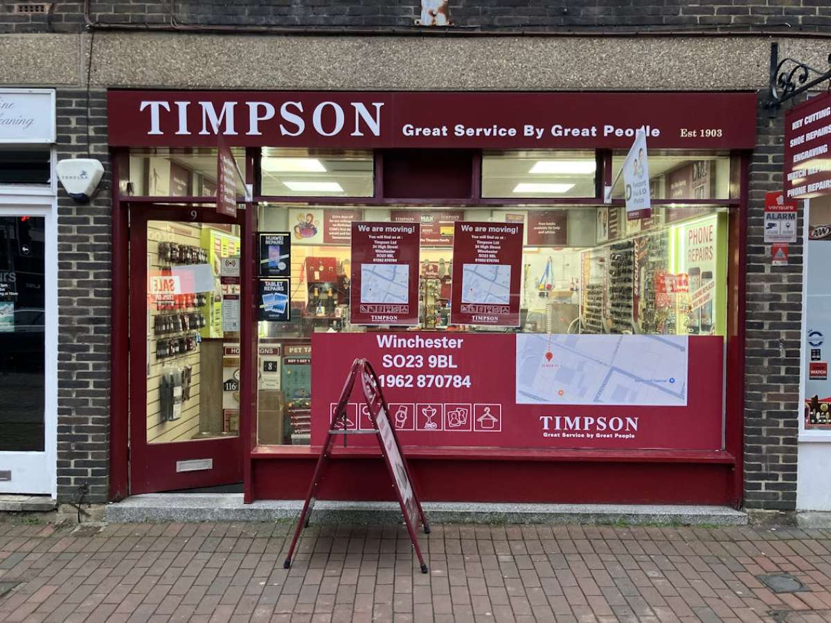 Retail/Shop in Winchester - photo 2