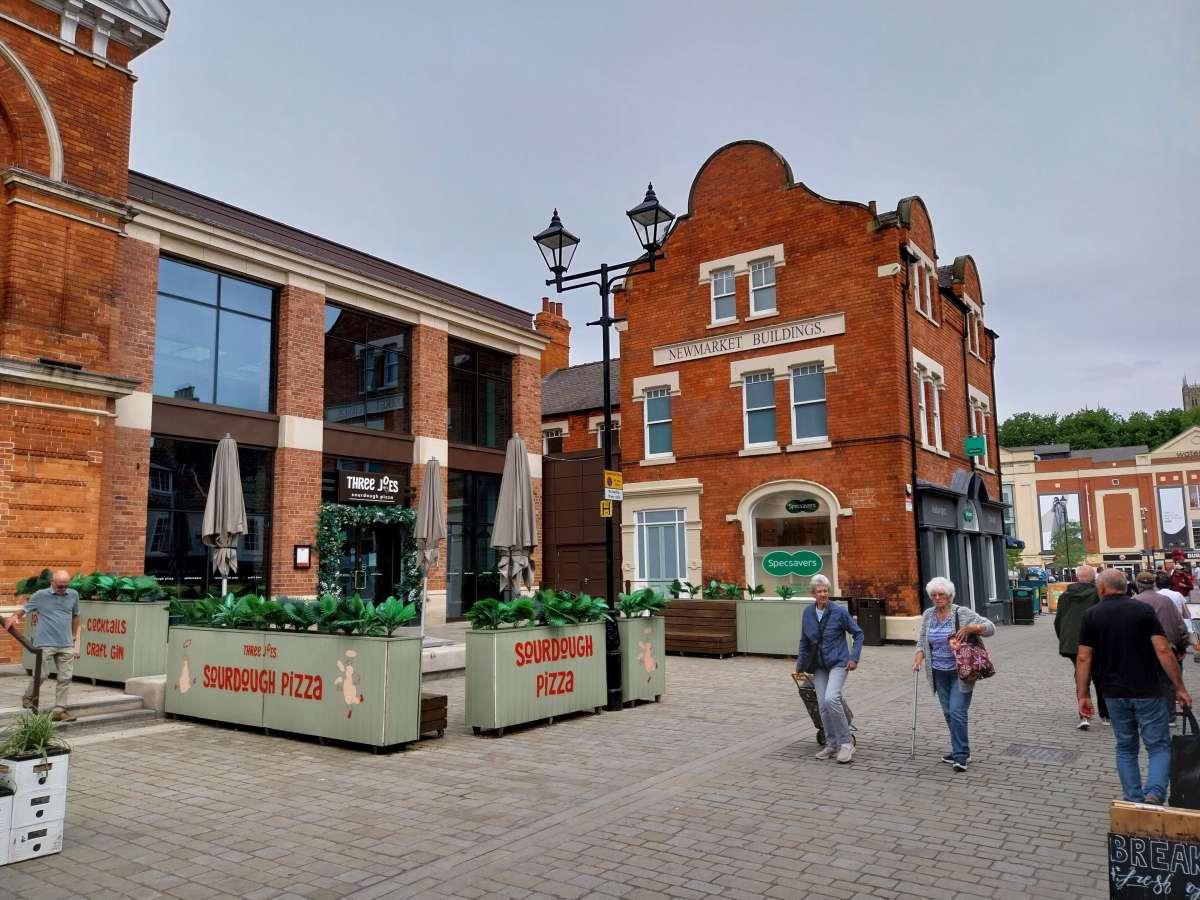 Retail/Shop in Lincoln - photo 4