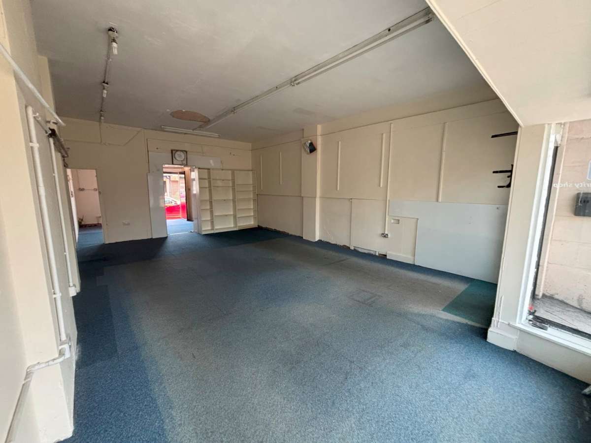 Retail/Shop in Dumfries - photo 3