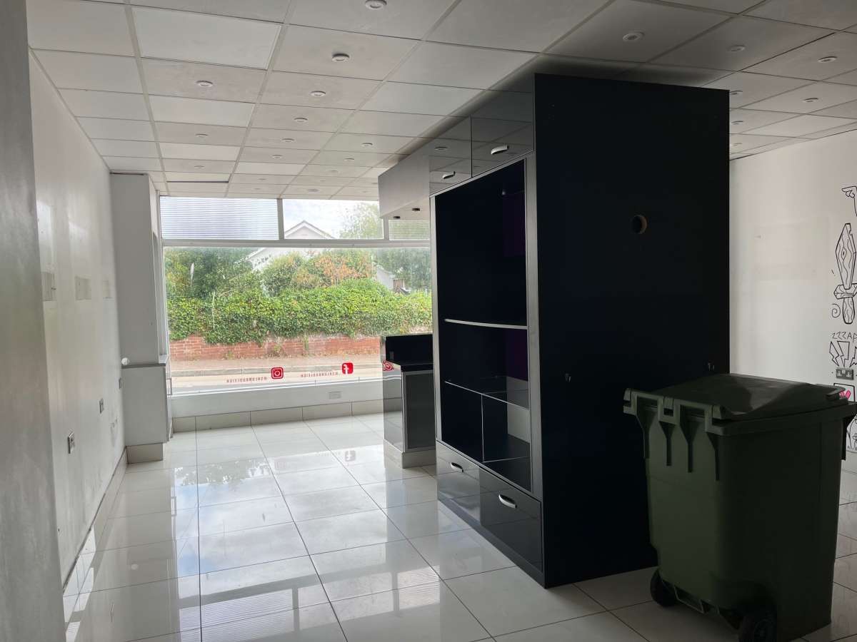 Retail/Shop in Exmouth - photo 4