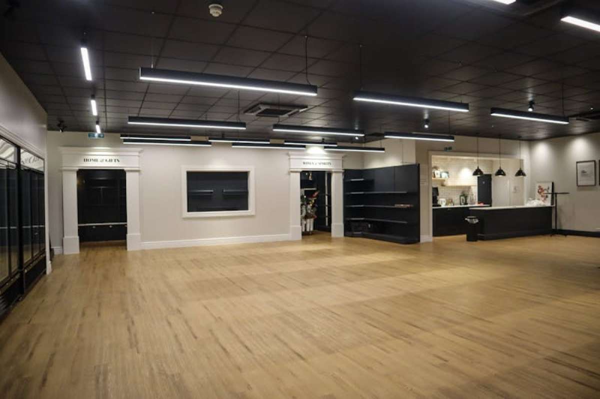 Retail/Shop in Horndean - photo 2