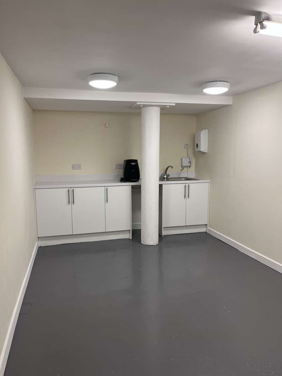 Retail/Shop in Glasgow - photo 3